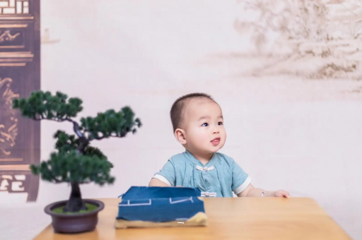 海盐孕妇如何预防妊娠纹